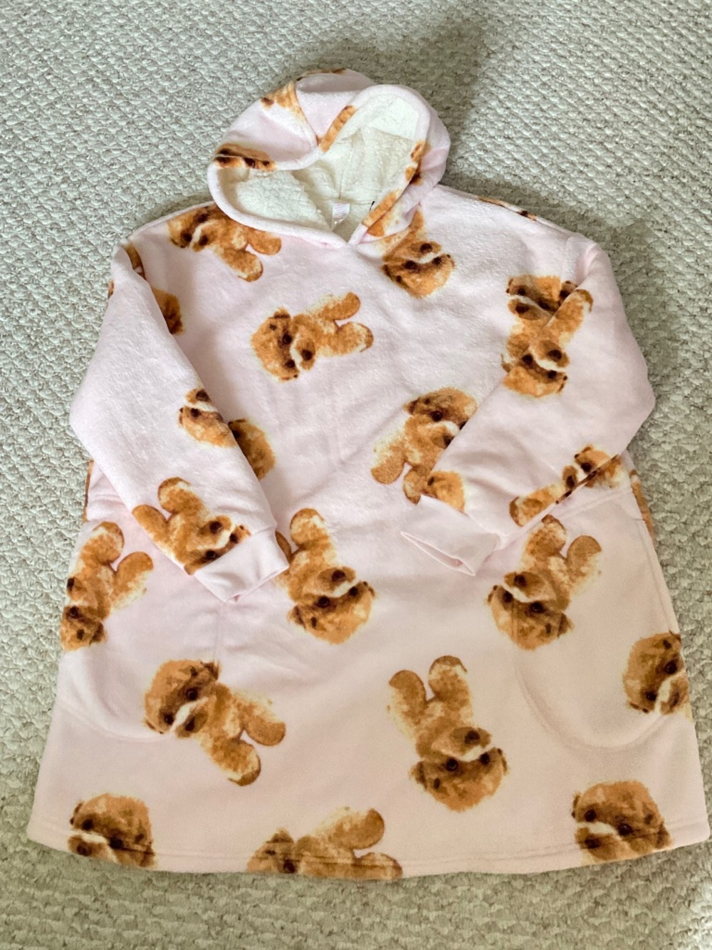 COZY OVERSIZED PLUSH HOODIE - size S/M